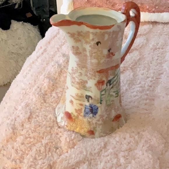 VINTAGE JAPANESE ASIAN GEISHA GIRL PITCHER - HAND PAINTED 1940 - Picture 1 of 5